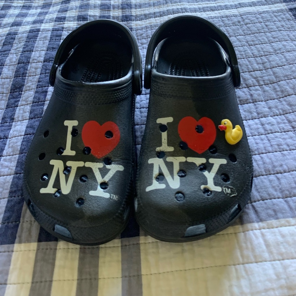 Crocs, I Love NY, size 7